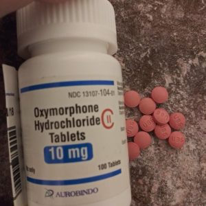 Gula Oxymorfon Opana 40mg tabletter i originalförpackning för säker och diskret leverans i Sverige.